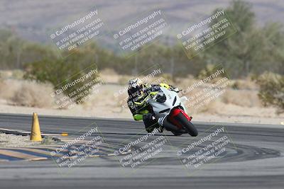 media/Oct-30-2025-Racers Edge (Thu) [[dabbdaf680]]/3-B Group/Session 1 (Turn 5)/